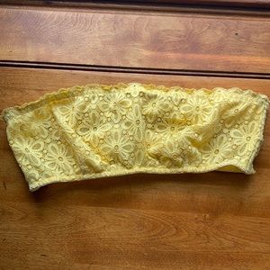 VS yellow strapless un-padded bradeau
